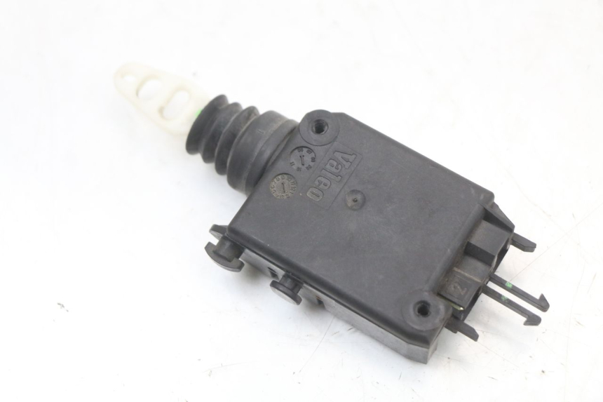 photo de SITZBANKSCHLOSS MOTOR  PEUGEOT GEOPOLIS RS 125 (2007 - 2009)