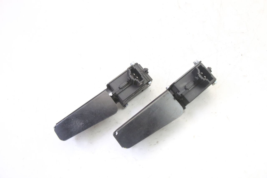 photo de SITZBANKSCHLOSS MOTOR  PIAGGIO MP3 HPE 310 (2024 - 2025)