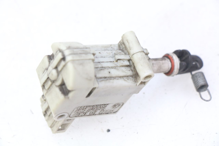 photo de KOFFERRAUMÖFFNUNGSMOTOR PIAGGIO MP3 LT 300 (2010 - 2016)