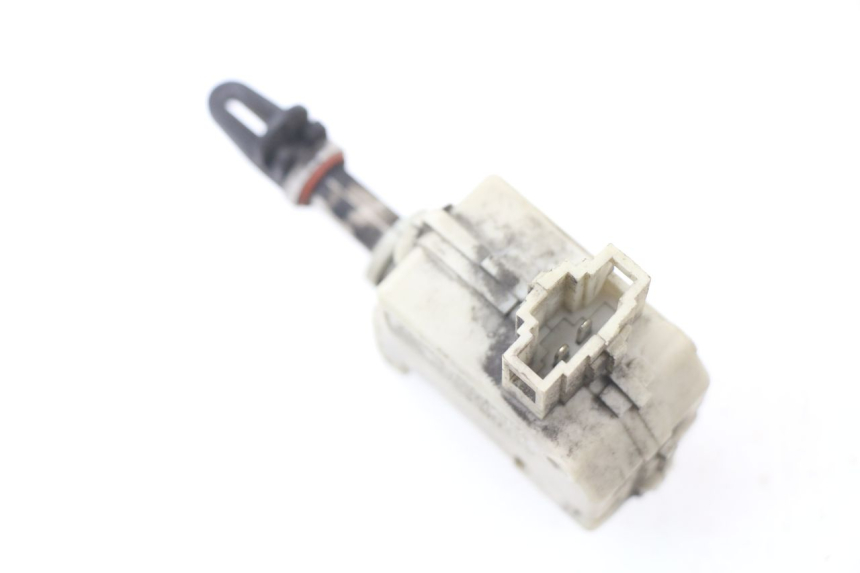 photo de KOFFERRAUMÖFFNUNGSMOTOR PIAGGIO MP3 125 (2006 - 2014)