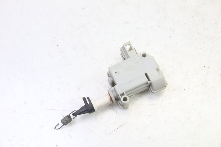 photo de SITZBANKSCHLOSS MOTOR  PIAGGIO MP3 RL 250 (2007 - 2010)