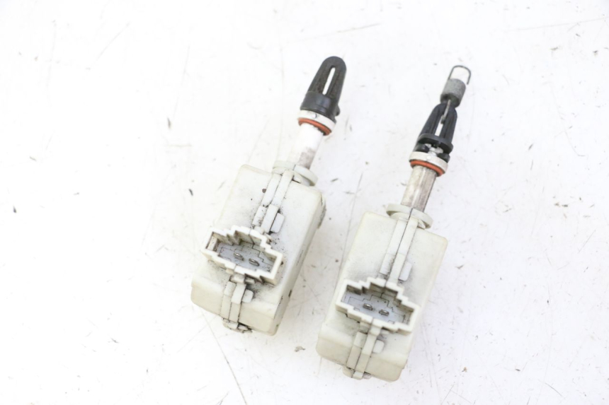 photo de SITZBANKSCHLOSS MOTOR  PIAGGIO MP3 500 (2011 - 2015)