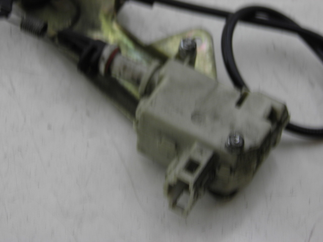 photo de SITZBANKSCHLOSS MOTOR  PIAGGIO BEVERLY 125 (1998 - 2005)