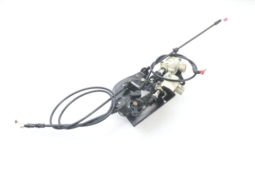 photo de SITZBANKSCHLOSS MOTOR  PIAGGIO X8 125 (2004 - 2007)