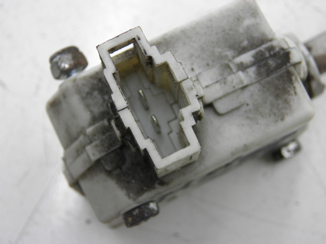 photo de SITZBANKSCHLOSS MOTOR  PIAGGIO X8 STREET 125 (2006 - 2007)