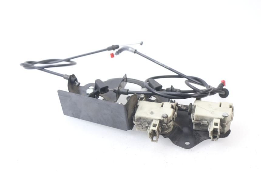 photo de SITZBANKSCHLOSS MOTOR  PIAGGIO XEVO X-EVO 250 (2007 - 2012)