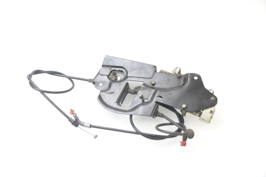 photo de SITZBANKSCHLOSS MOTOR  PIAGGIO XEVO X-EVO 250 (2007 - 2012)
