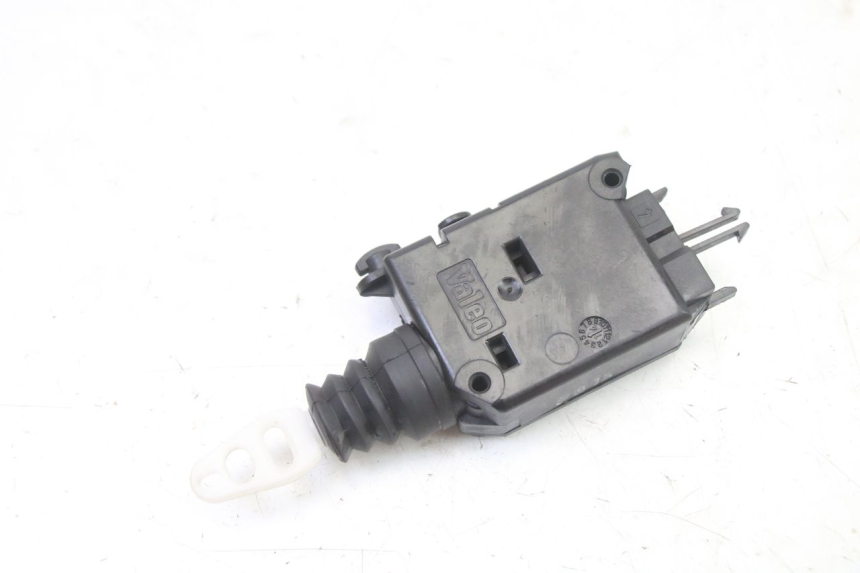 photo de SITZBANKSCHLOSS MOTOR  PEUGEOT SATELIS 125 (2013 - 2018)