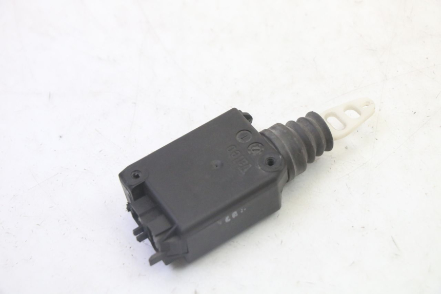 photo de KOFFERRAUMÖFFNUNGSMOTOR PEUGEOT SATELIS 125 (2010 - 2012)