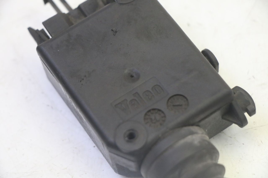 photo de SITZBANKSCHLOSS MOTOR  PEUGEOT SATELIS 125 (2013 - 2018)