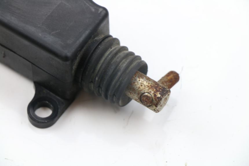 photo de SITZBANKSCHLOSS MOTOR  SYM FIDDLE 125 (2008 - 2010)