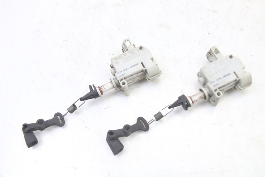 photo de SITZBANKSCHLOSS MOTOR  PIAGGIO XEVO - X EVO 125 (2007 - 2016)