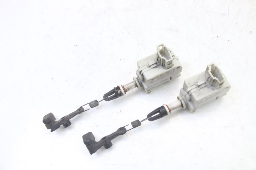 photo de SITZBANKSCHLOSS MOTOR  PIAGGIO XEVO - X EVO 125 (2007 - 2016)