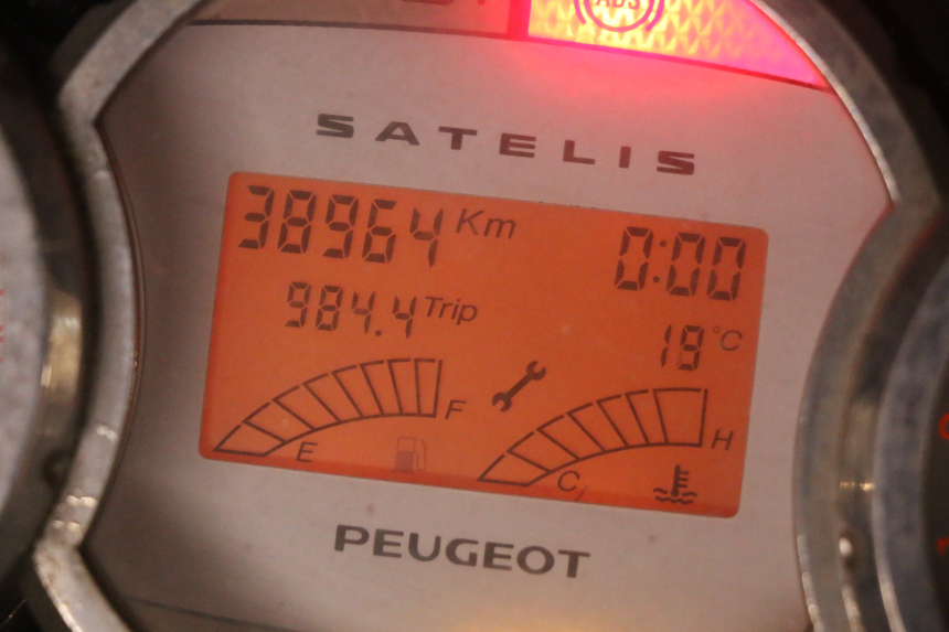 photo de MOTOR PEUGEOT SATELIS 125 (2006 - 2009)