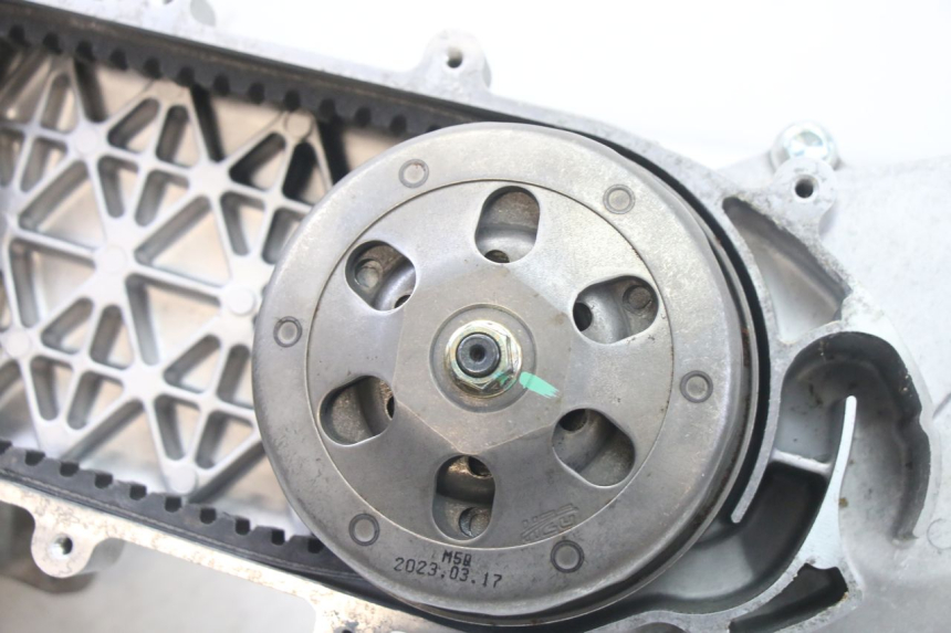 photo de MOTOR PEUGEOT TWEET 4T 50 (2023 - 2025)