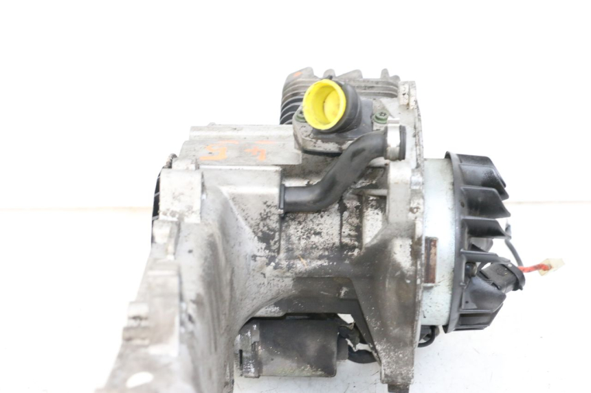 photo de MOTOR PIAGGIO FLY 2T 50 (2004 - 2017)