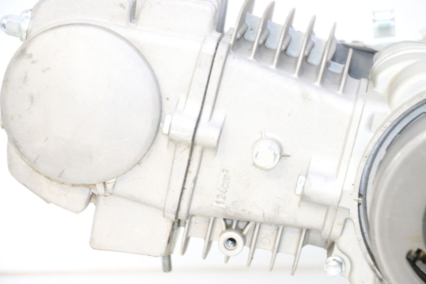 photo de MOTOR APOLLO RFZ 125