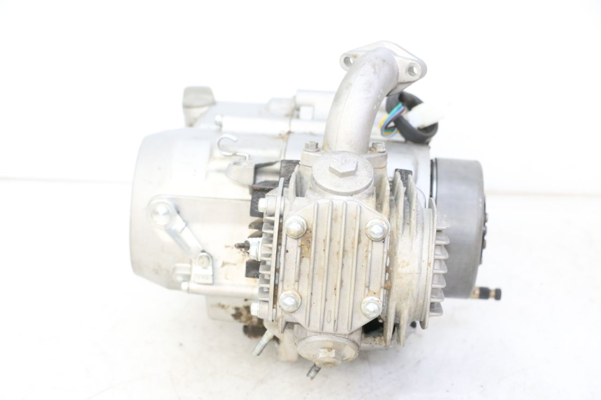 photo de MOTOR APOLLO RFZ 125