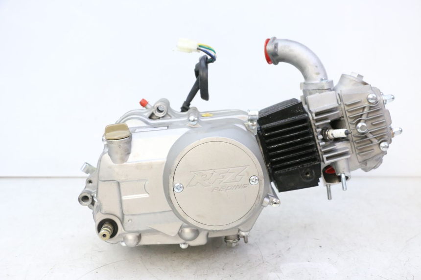photo de MOTOR APOLLO RFZ 125