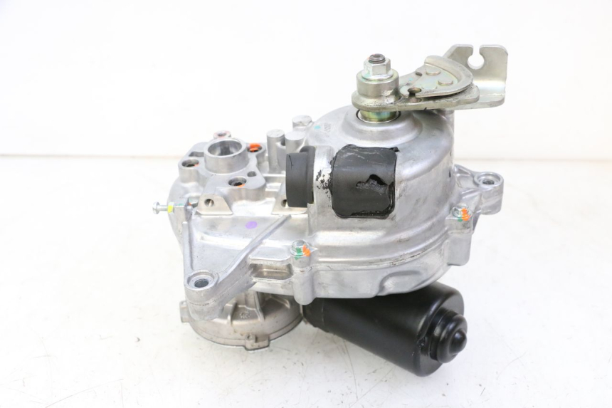 photo de MOTOR ROLL LOCK PIAGGIO MP3 HPE 310 (2024 - 2025)