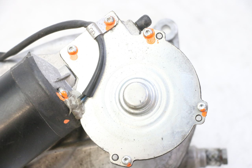 photo de MOTOR ROLL LOCK PIAGGIO MP3 125 (2006 - 2014)