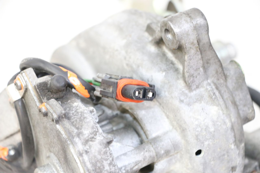 photo de MOTOR ROLL LOCK PIAGGIO MP3 LT 400 (2007 - 2012)