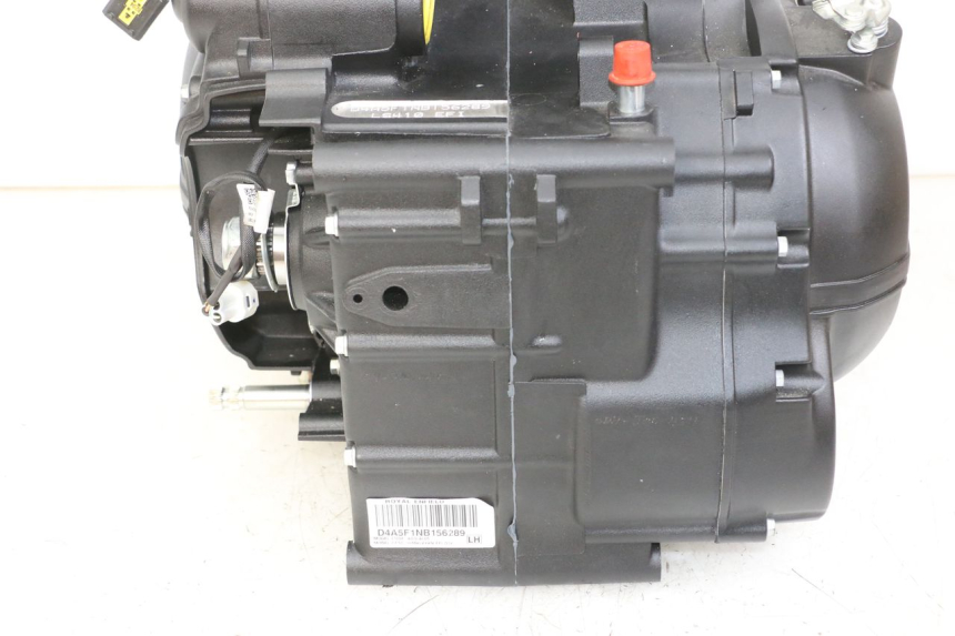 photo de MOTOR ROYAL ENFIELD SCRAM 411 (2022 - 2024)