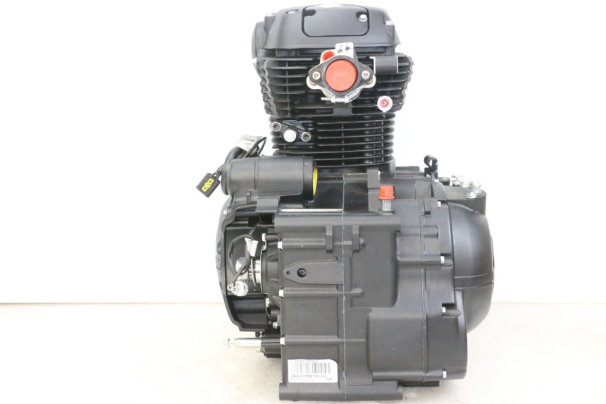 photo de MOTOR ROYAL ENFIELD SCRAM 411 (2022 - 2024)