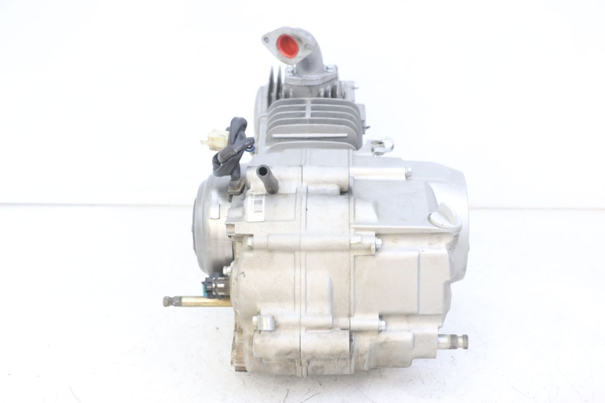 photo de MOTOR APOLLO RXF 125