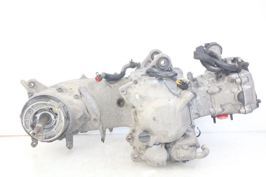 photo de MOTOR SUZUKI UH BURGMAN 125 (2002 - 2006)