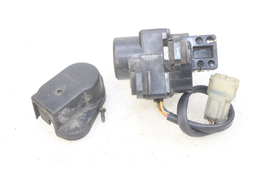 photo de MOTOR AUSPUFFVENTIL HONDA FES PANTHEON 2T 125 (1998 - 2002)