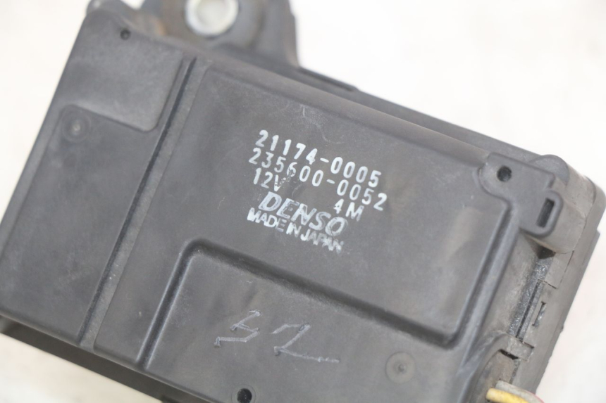 photo de MOTOR AUSPUFFVENTIL KAWASAKI Z 750 (2007 - 2013)