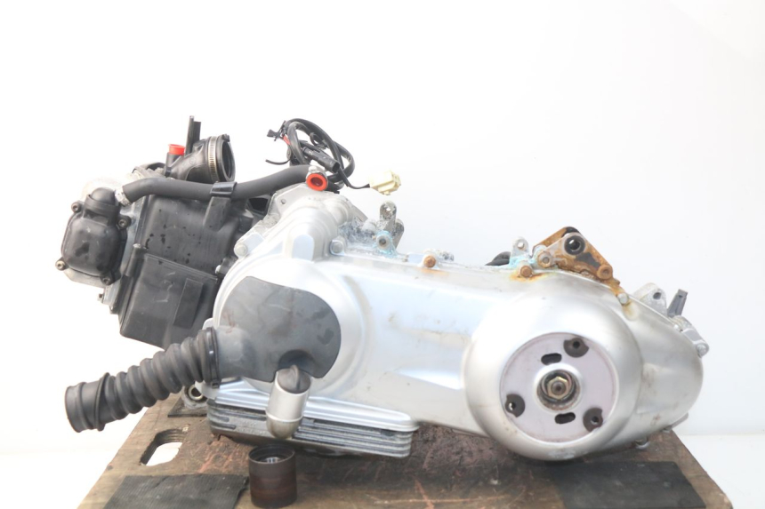 photo de MOTOR PIAGGIO VESPA LX IE 125 (2010 - 2012)