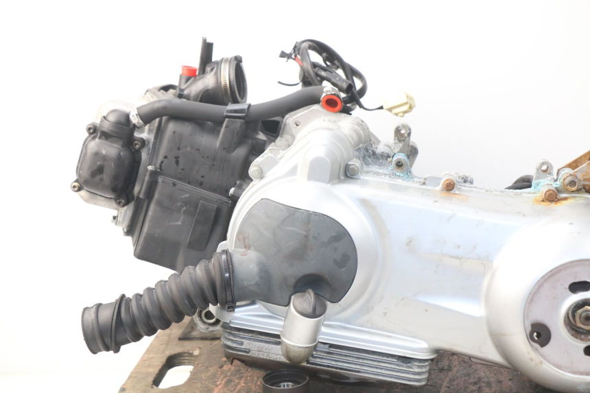 photo de MOTOR PIAGGIO VESPA LX IE 125 (2010 - 2012)