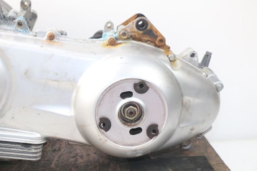 photo de MOTOR PIAGGIO VESPA LX IE 125 (2010 - 2012)