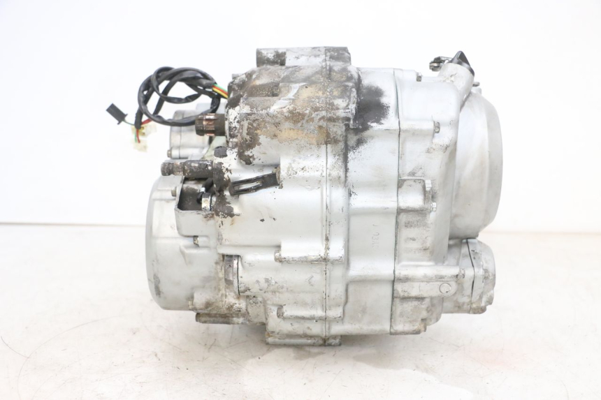 photo de MOTOR DAELIM VJ ROADWIN FI 125 (2008 - 2017) - Fokus auf die Struktur