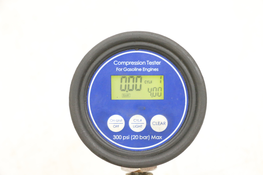 photo de MOTOR YAMAHA XMAX X-MAX 125 (2006 - 2009) - Alternativer Blickwinkel