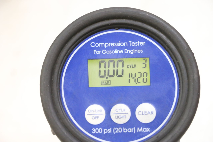 photo de MOTOR YAMAHA XJ6 ABS 600 (2008 - 2016)