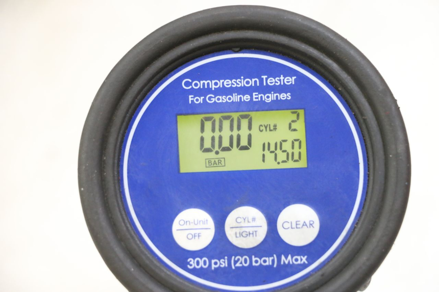 photo de MOTOR YAMAHA XJ6 ABS 600 (2008 - 2016)