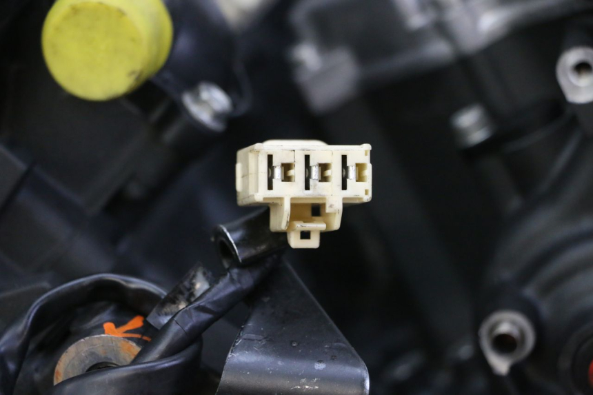 photo de MOTOR YAMAHA XJ6 ABS 600 (2008 - 2016)