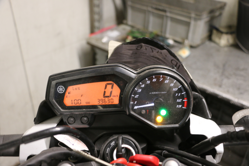 photo de MOTOR YAMAHA XJ6 ABS 600 (2008 - 2016)