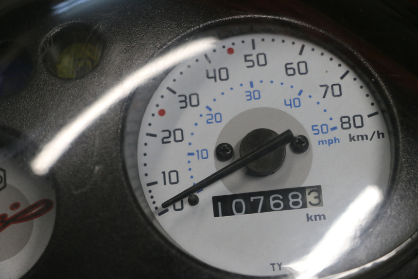 photo de MOTOR PIAGGIO ZIP 4T 50 (2018 - 2020) - Profilansicht des Ersatzteils