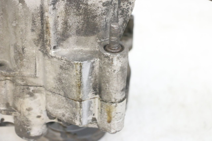 photo de MOTOR PIAGGIO ZIP 4T 50 (2018 - 2020) - Details der Befestigungspunkte