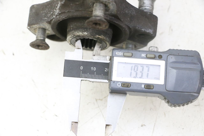 photo de HINTERRADNABE PEUGEOT ELYSTAR 50 (2002 - 2014)