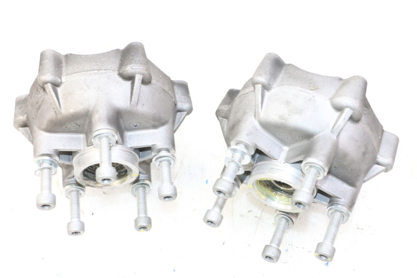 photo de RADNABE VORNE PIAGGIO MP3 HPE 310 (2024 - 2025)