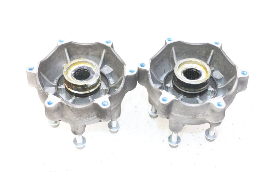 photo de RADNABE VORNE PIAGGIO MP3 HPE 310 (2024 - 2025)
