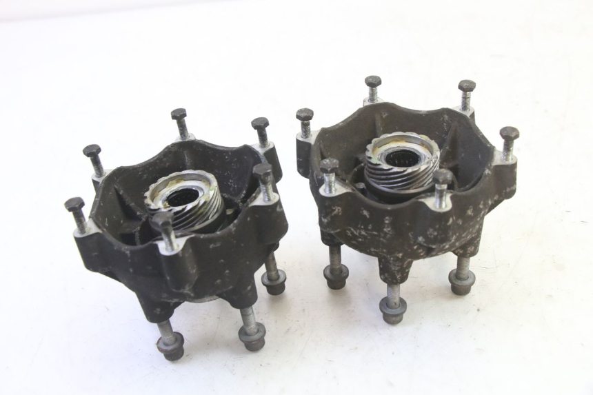 photo de VORDERRADNABE PIAGGIO MP3 125 (2006 - 2014)