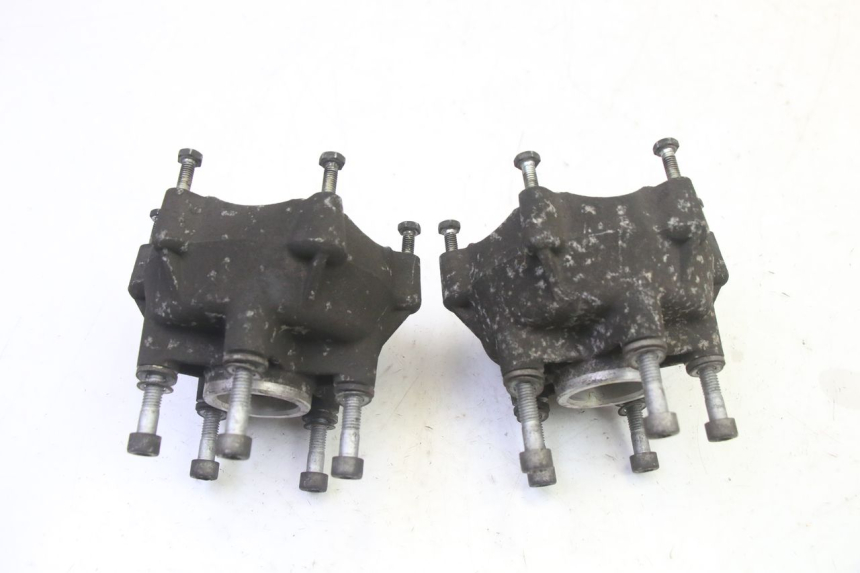 photo de VORDERRADNABE PIAGGIO MP3 125 (2006 - 2014)