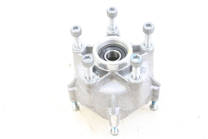 photo de RADNABE VORNE PIAGGIO VESPA PRIMAVERA 4T 50 (2021 - 2024)