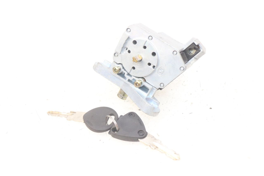 photo de ZüNDSCHLOSS MBK BOOSTER SPIRIT NAKED 50 (2004 - 2017)